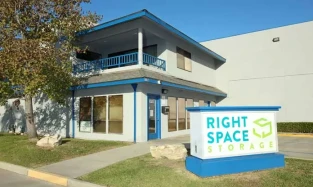 RightSpace Storage | Watson St