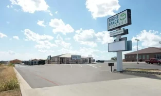 RightSpace Storage | E Central Texas Expy Ext