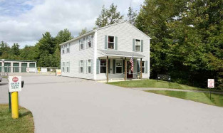 Storage Units at 221 Knox Marsh Rd in Dover, NH 3820