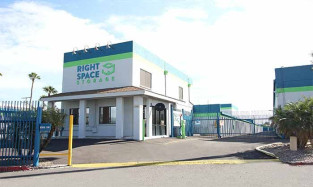 RightSpace Storage | N Black Canyon Hwy